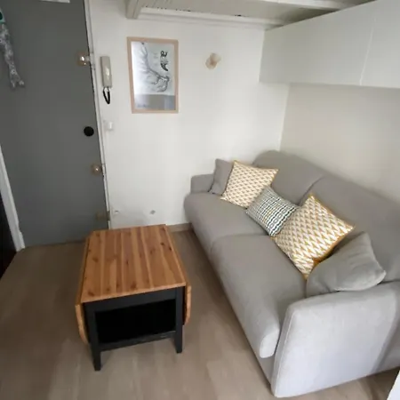 アパート Elegant Flat Between Opera & Saint-lazare *