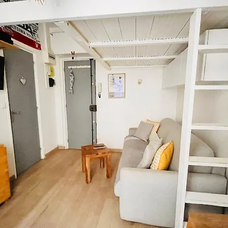 Opera 9Th Cosy Studio With Mezzanine Managed By Mey Agency Apartamento