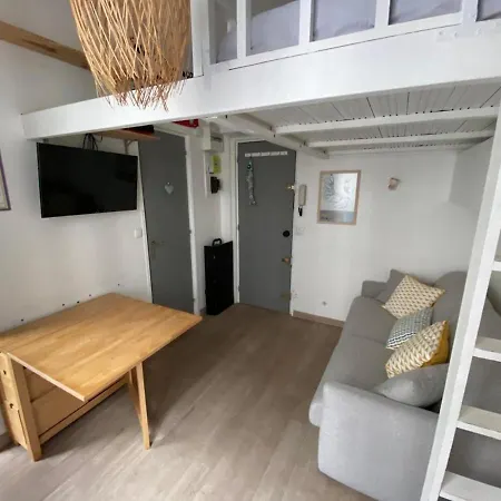 Elegant Flat Between Opera & Saint-lazare Appartamento Parigi